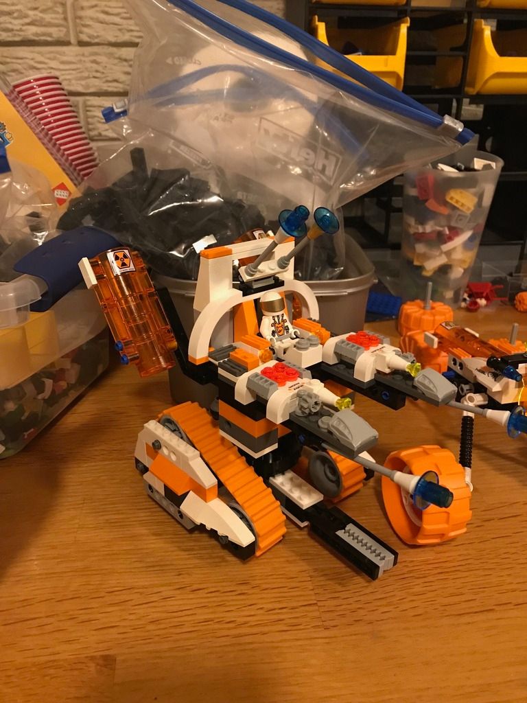 lego mars mission switch fighter